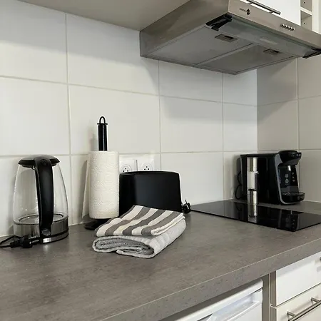 7 Parking Gratuit Apartment *